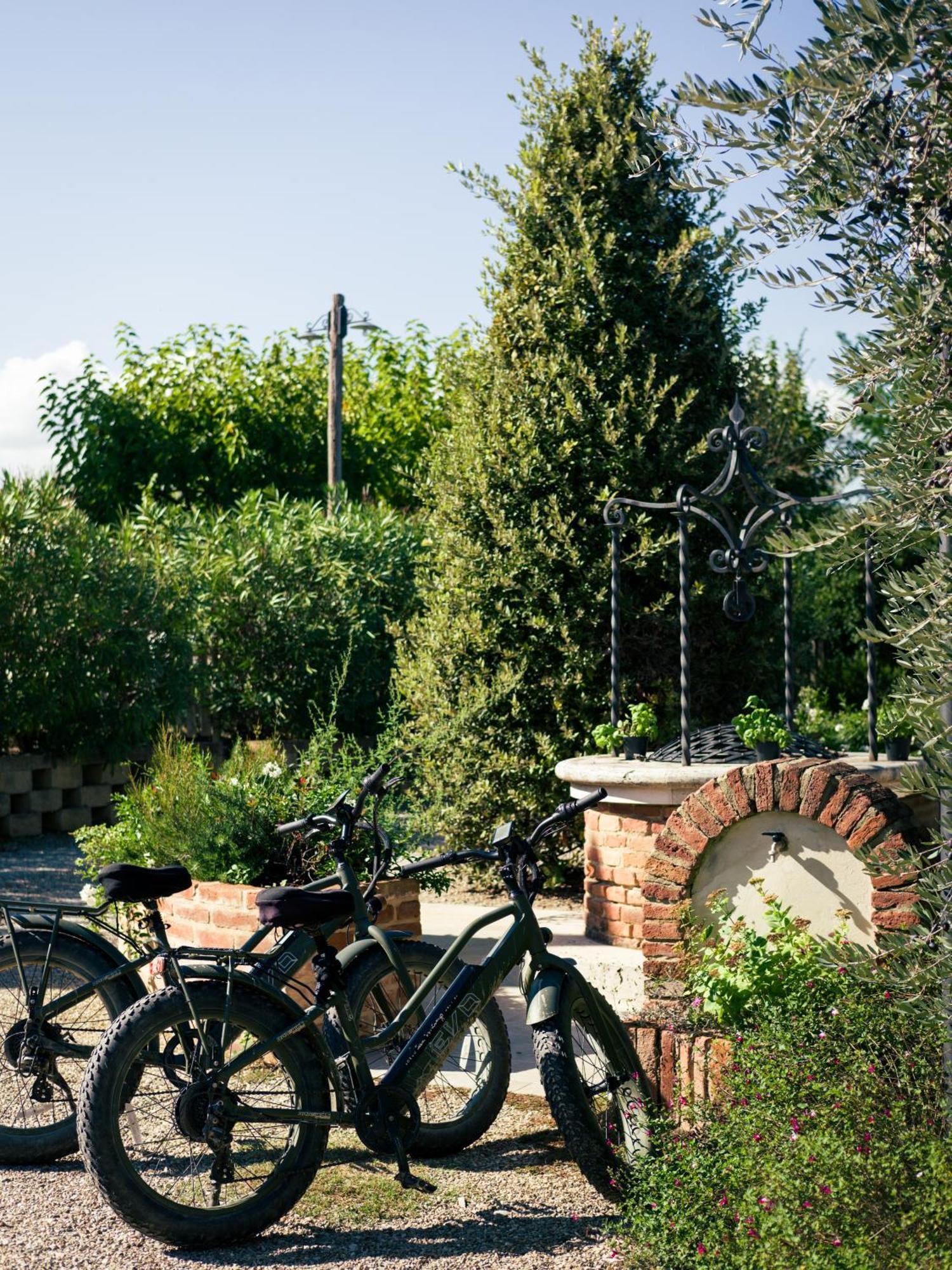 Borgo San Vincenzo Hotel Montepulciano Exterior photo